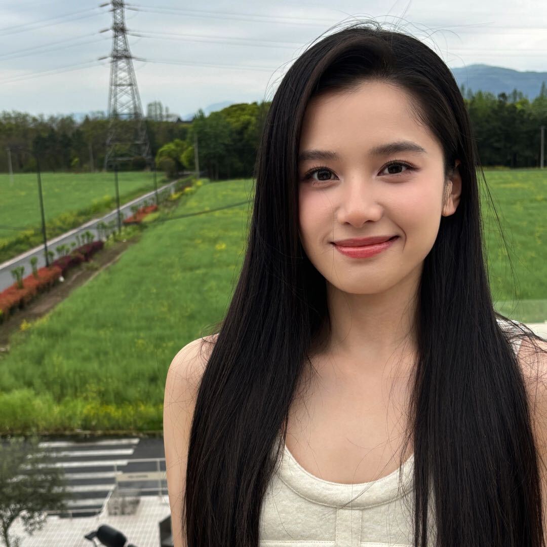 AI 头像